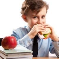 Что дать ребенку в школу на обед?