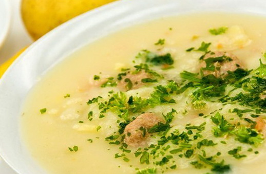 Белый сырный суп