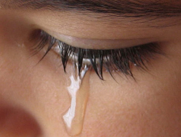 Улыбка и слезы – важнейшие инструменты тайного влияния на мужчин